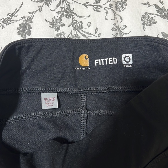 Carhartt | Woman’s Force Fitted Black Leggings | size 2 - Picture 8 of 12